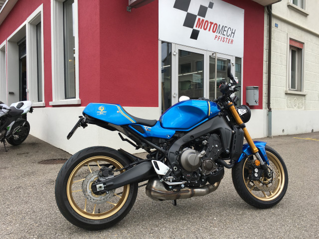 YAMAHA XSR 900 Retro Registrazione di un giorno