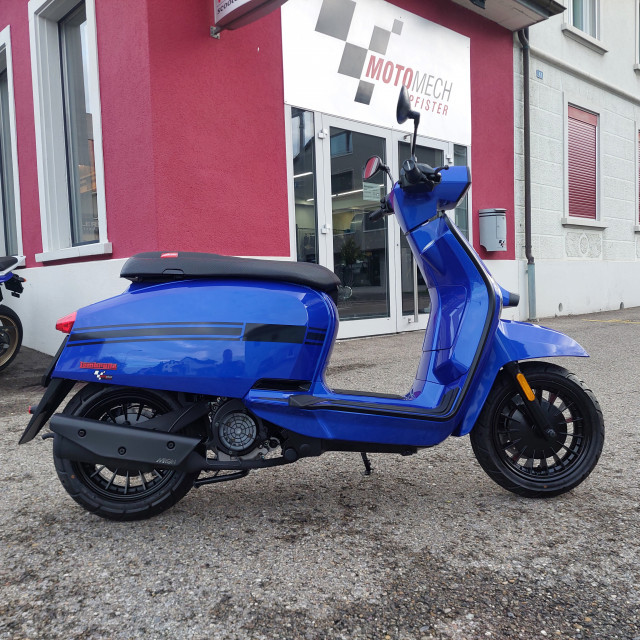 LAMBRETTA V125 Special Flex Roller Neufahrzeug