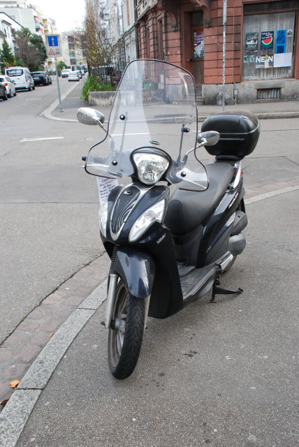 KYMCO People One 125 Roller Occasion