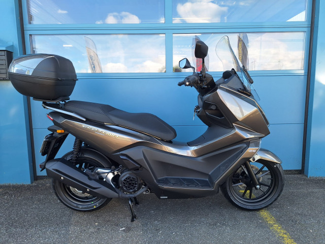 KYMCO Skytown 125 Scooter Moto nuova