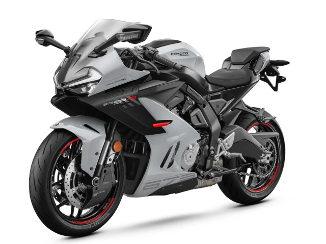 CF MOTO 675 SR-R Sport Neufahrzeug