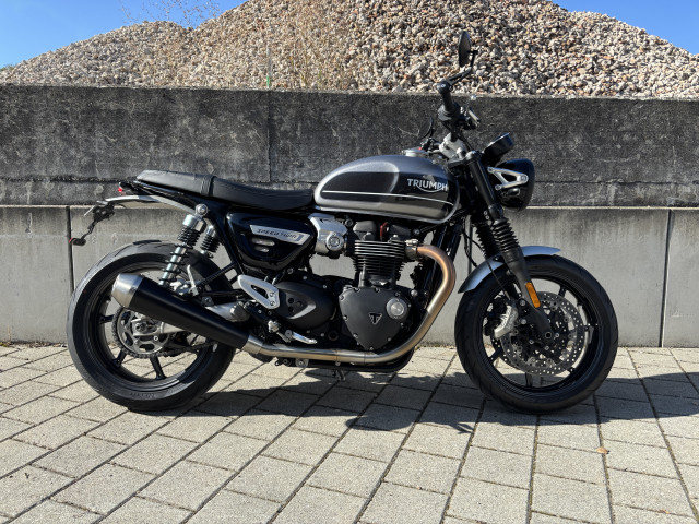 TRIUMPH Speed Twin 1200 Retro Occasion