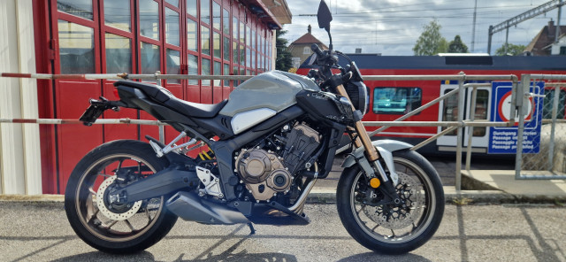 HONDA CB 650 R Naked Used