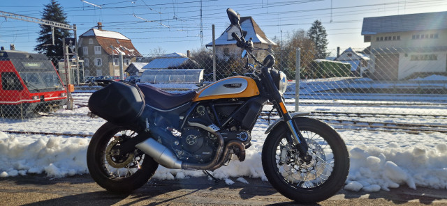 DUCATI Scrambler 803 Classic Retro Usato