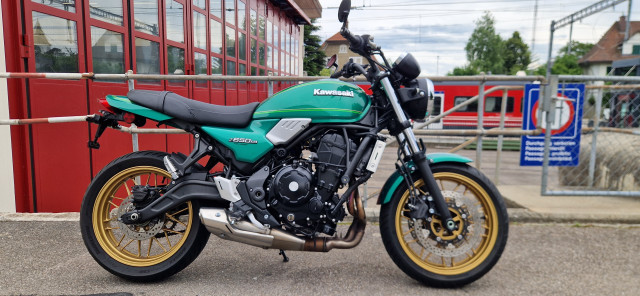KAWASAKI Z 650 RS Retro Occasion