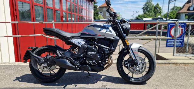 MOTO MORINI Seiemmezzo STR 650 Naked Occasion