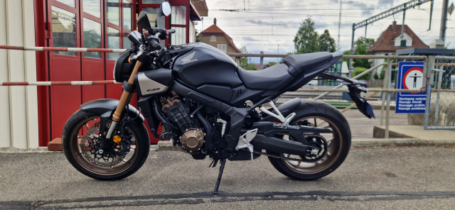 HONDA CB 650 R E-Clutch Naked Occasion
