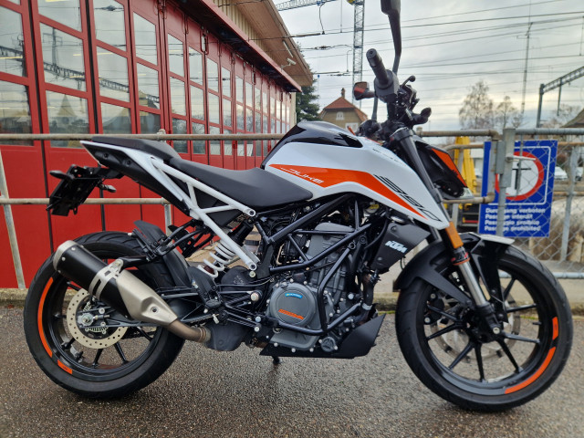 KTM 390 Duke Naked Occasion