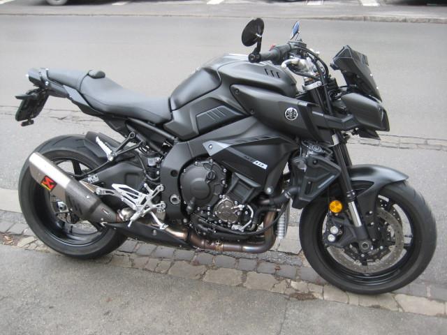 YAMAHA MT-10 Naked Occasion