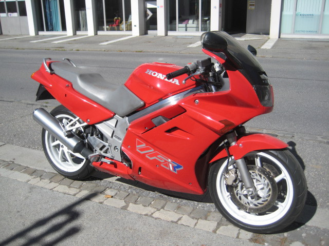 HONDA VFR 750 F Sport Occasion