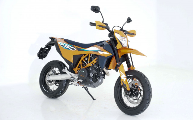 KTM 690 SMC R Supermoto Supermoto Moto neuve