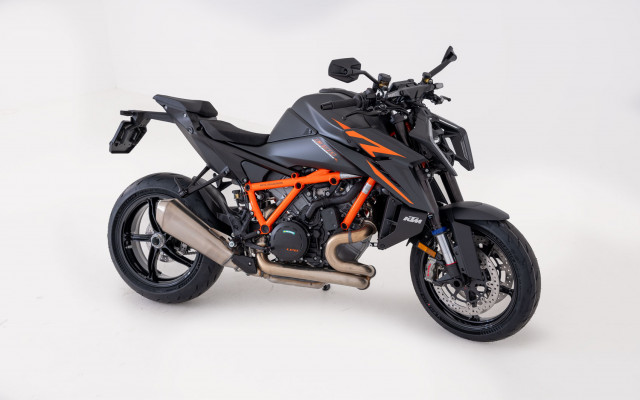 KTM 1390 Super Duke R Naked New vehicle