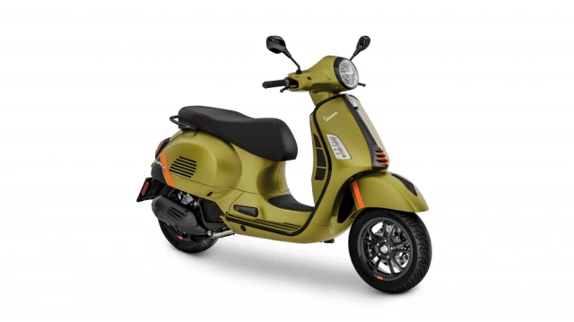 PIAGGIO Vespa GTS 125 Super Sport Scooter New vehicle
