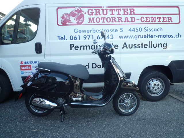 PIAGGIO Vespa GTS 300 Scooter Moto neuve