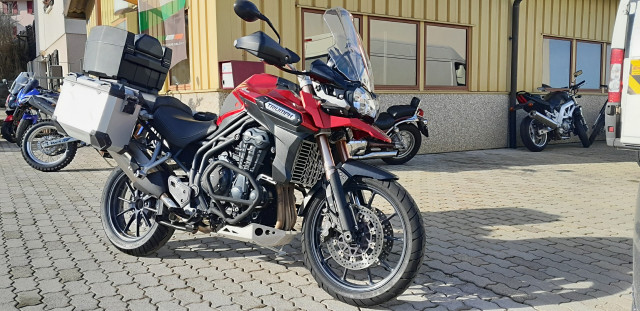 TRIUMPH Tiger 1200 Explorer Enduro Usato