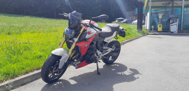 BMW F 900 R Naked Usato