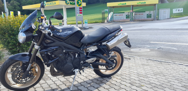 TRIUMPH Street Triple 675 R Naked Occasion TRIUMPH Street Triple 675 R Naked Occasion