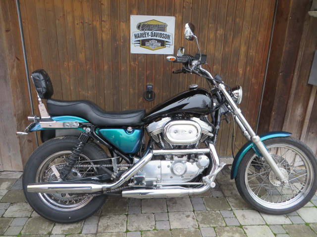 HARLEY-DAVIDSON XLH 883 Sportster Custom Occasion