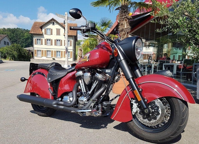 INDIAN Chief Dark Horse Touring Occasion