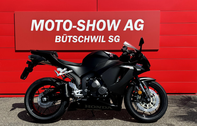 HONDA CBR 600 RR Sport Moto neuve