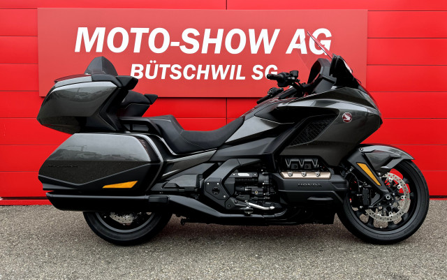 HONDA GL 1800 Gold Wing Tour DCT Touring Demo vehicle