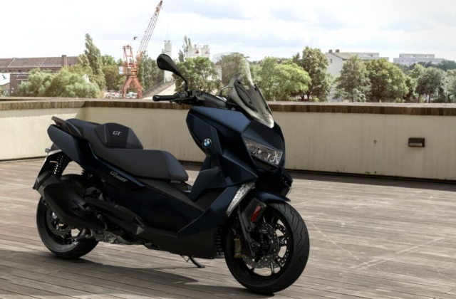 BMW C 400 GT Exclusive Scooter One day registration