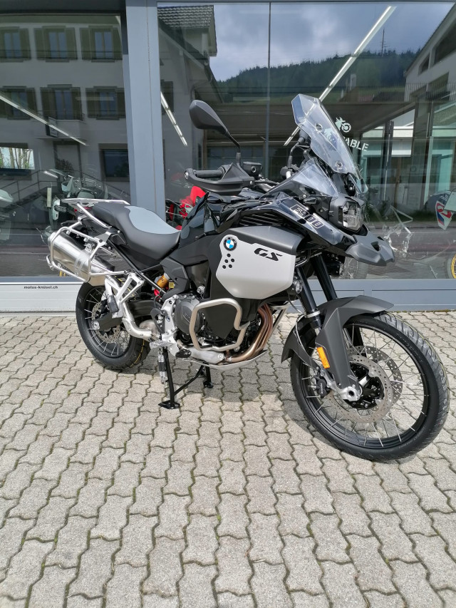 BMW F 900 GS Adventure Enduro Registrazione di un giorno