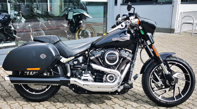 HARLEY-DAVIDSON FLSB 1745 Softail Sport Glide 107 Custom Occasion