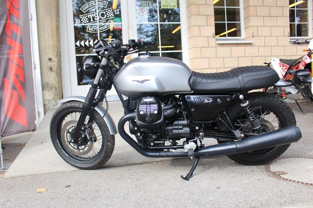 MOTO GUZZI V7 III Rough Retro Occasion