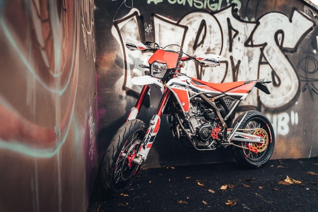 FANTIC MOTOR XMF 125 Supermoto Neufahrzeug