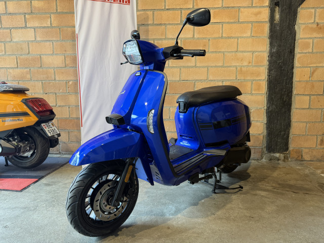 LAMBRETTA V125 Special Flex Roller Neufahrzeug