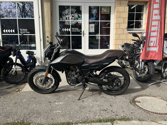 MALAGUTI Monte 125 Anniversary Edition Naked Occasion