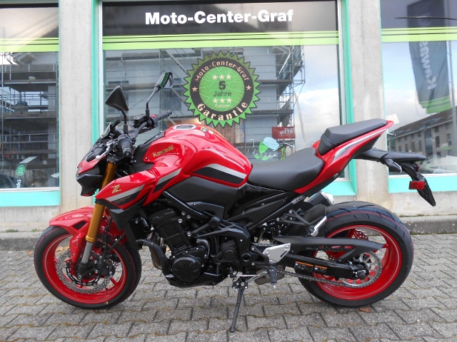 KAWASAKI Z 900 Naked Neufahrzeug