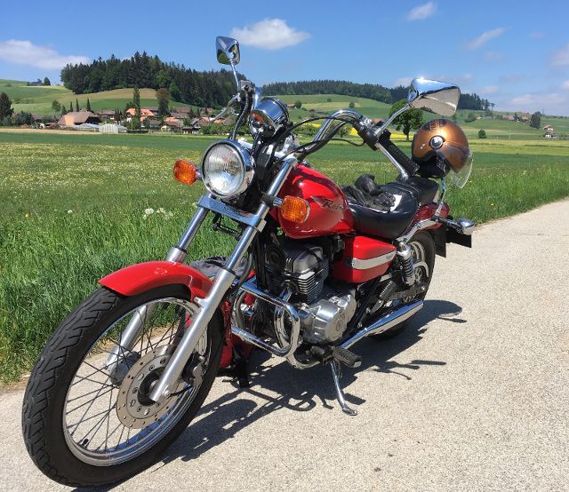 HONDA CA 125 Rebel Custom Occasion