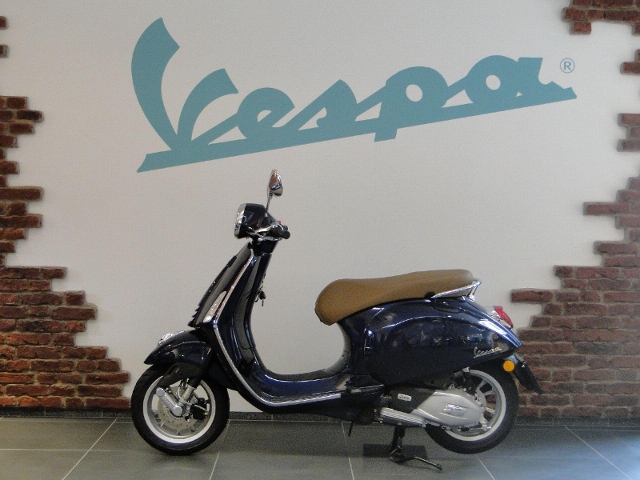 PIAGGIO Vespa Primavera 125 Scooter Moto neuve