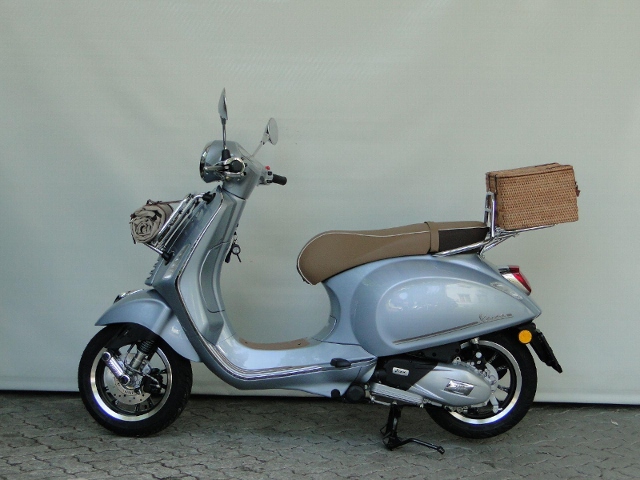 PIAGGIO Vespa Primavera 125 Scooter New vehicle