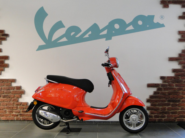 PIAGGIO Vespa Primavera 125 Roller Neufahrzeug