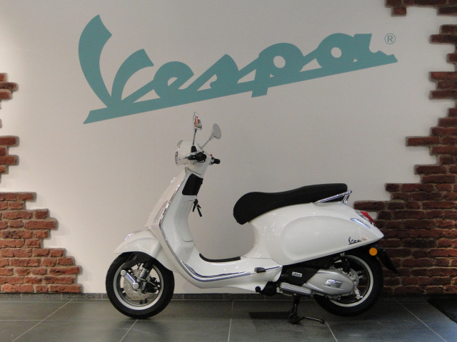 PIAGGIO Vespa Primavera 125 Roller Neufahrzeug