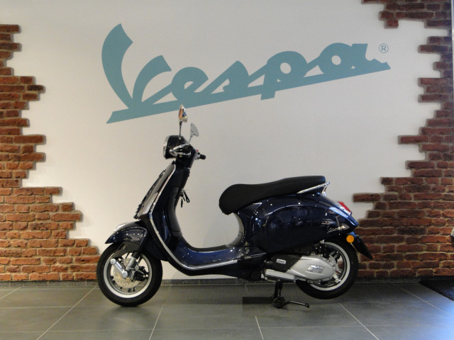 PIAGGIO Vespa Primavera 125 Roller Neufahrzeug