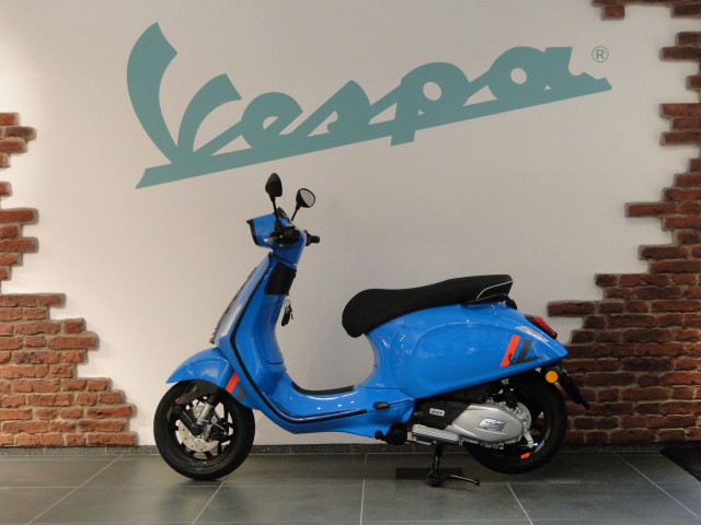 PIAGGIO Vespa Sprint 125 S Roller Neufahrzeug