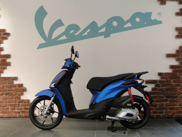 PIAGGIO Liberty 125 Sport Roller Neufahrzeug