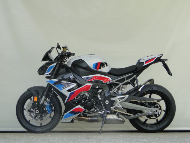 BMW M 1000 R Naked Neufahrzeug