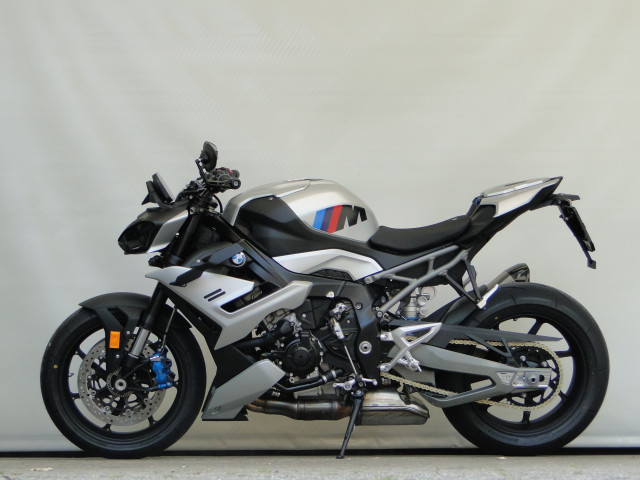 BMW M 1000 R Naked Neufahrzeug