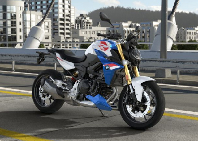 BMW F 900 R Naked Neufahrzeug