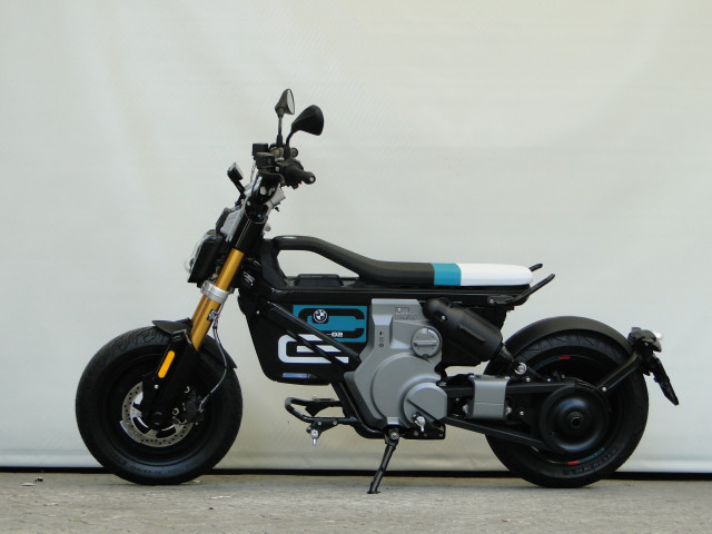 BMW CE 02 Highline Roller Vorführfahrzeug
