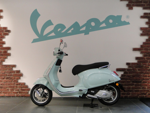 PIAGGIO Vespa Primavera 125 Roller Vorführfahrzeug