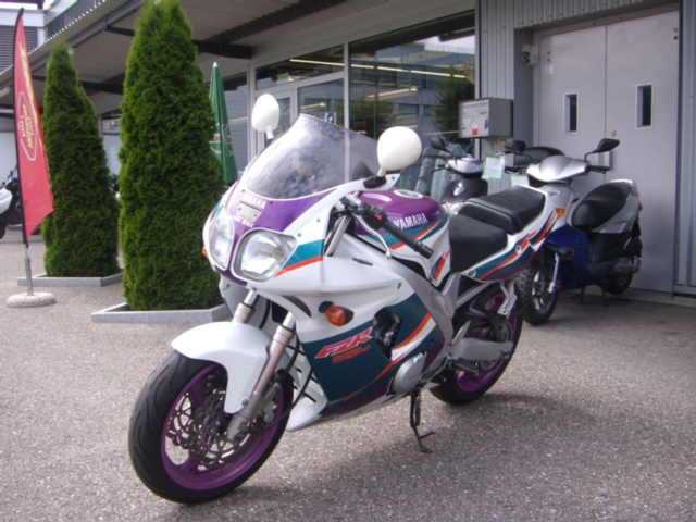 YAMAHA FZR 600 R Sport Occasion