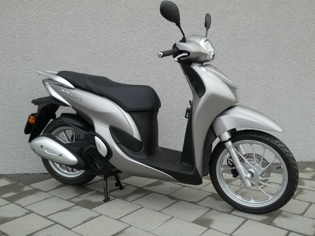 HONDA SH 125 Mode Roller Neufahrzeug