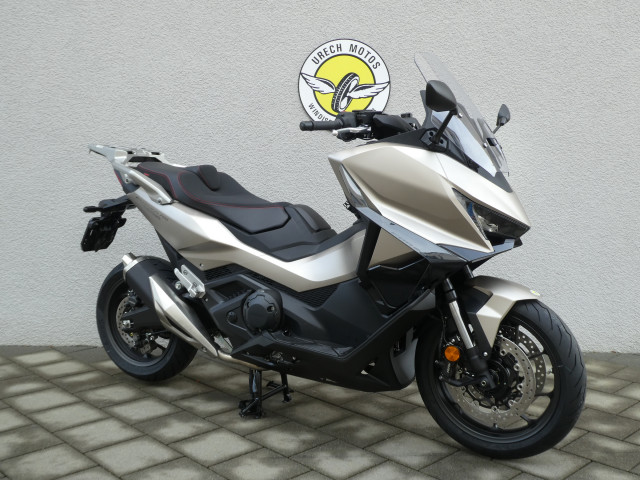 HONDA NSS 750 Forza Roller Vorführfahrzeug