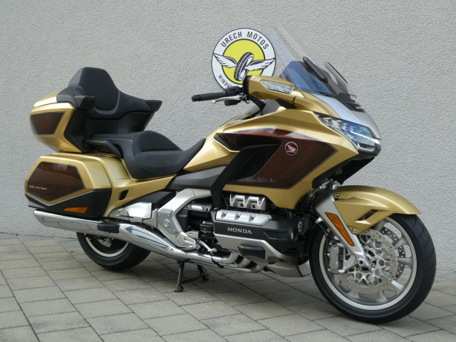 HONDA GL 1800 Gold Wing Tour DCT 50th Anniversary Touring Occasion